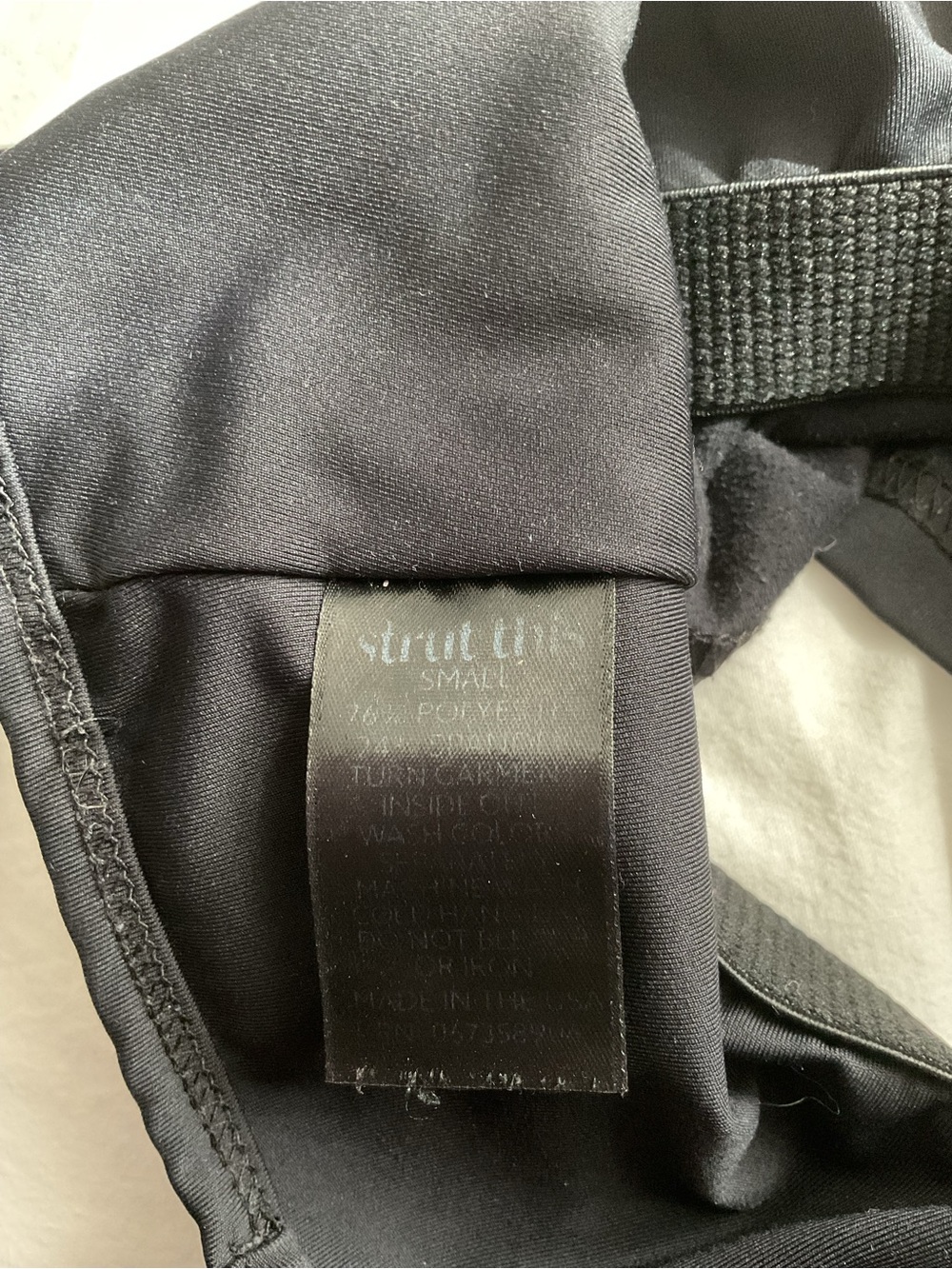 Revolve Strut-this Stitch Sports Bra- Small - Picture 6 of 6